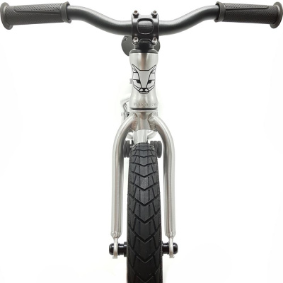 Беговел JETCAT 14